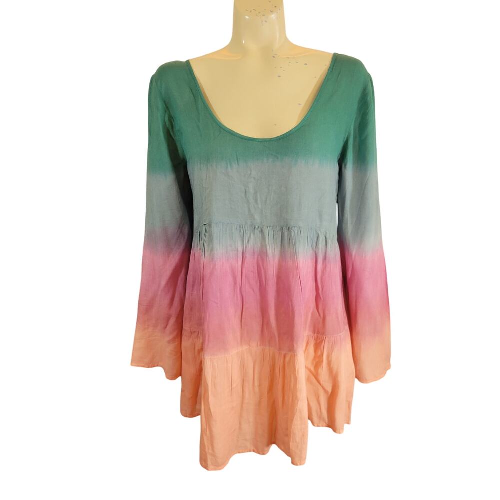 En Crème Multicolor Striped Long Sleeve Blouse Size Medium new with flaws